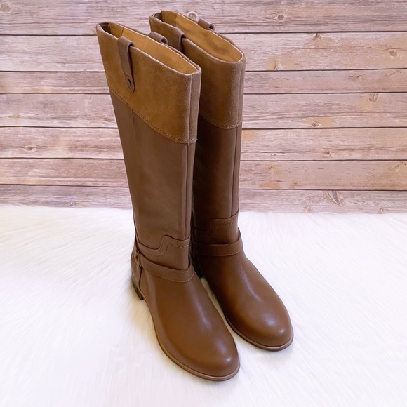 UGG Olinda Chestnut Riding Boots - Picture 3 of 8